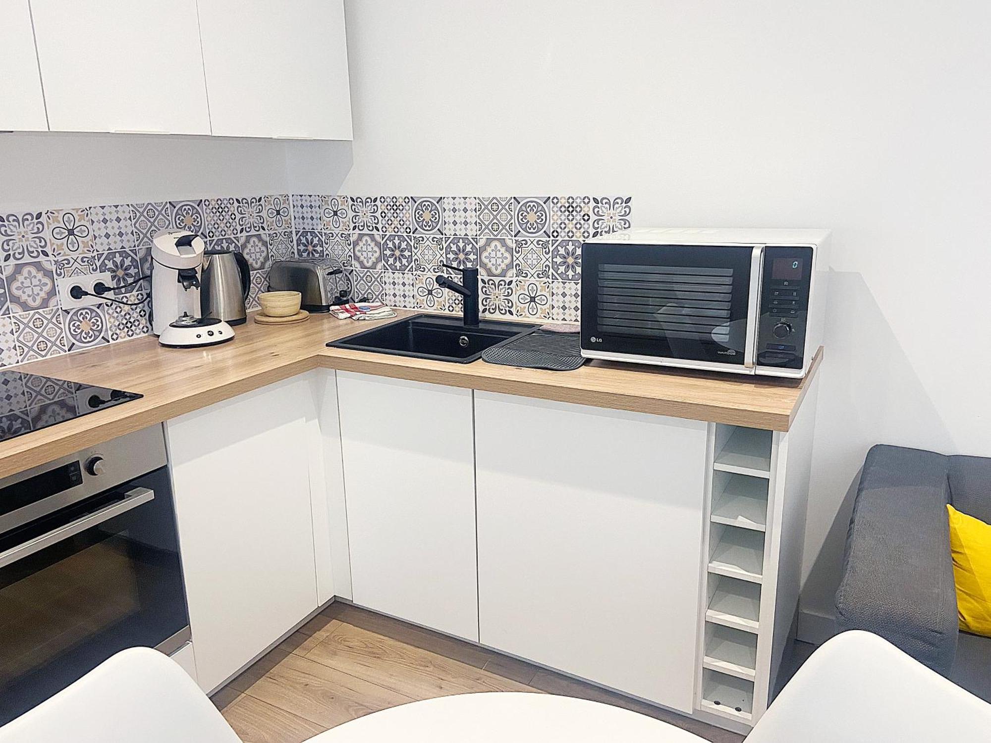 Apartament Le Petit Barbusse, Proche Centre Avec Netflix Reims Zewnętrze zdjęcie