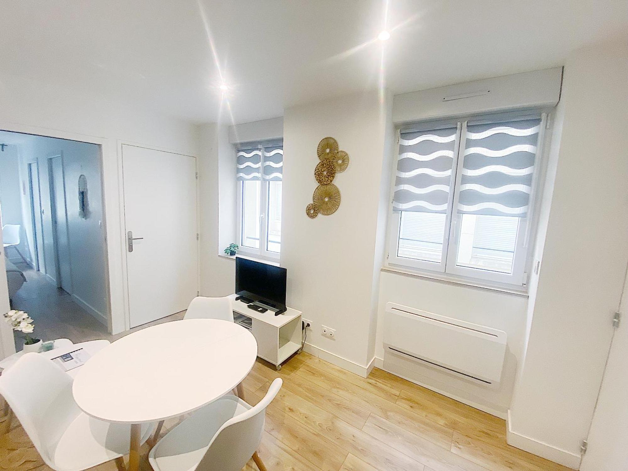 Apartament Le Petit Barbusse, Proche Centre Avec Netflix Reims Zewnętrze zdjęcie